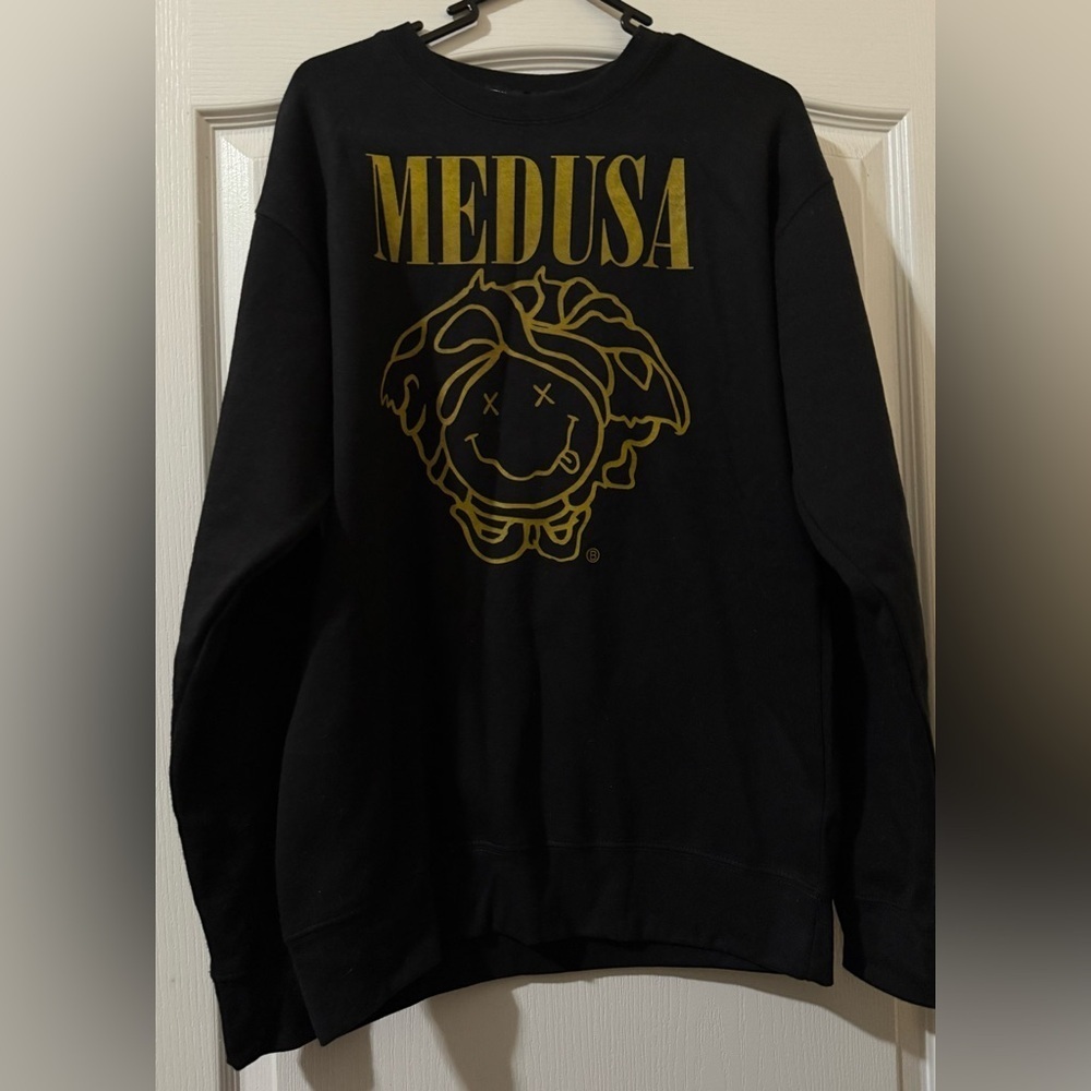 Brian Lichtenberg Men's Black Medusa Nirvana Graphic Sweatshirt Size Medium